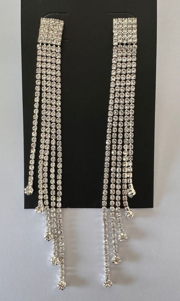 ORECCHINI PENDENTI CON STRASS