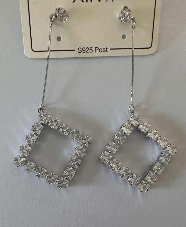 ORECCHINI CON STRASS