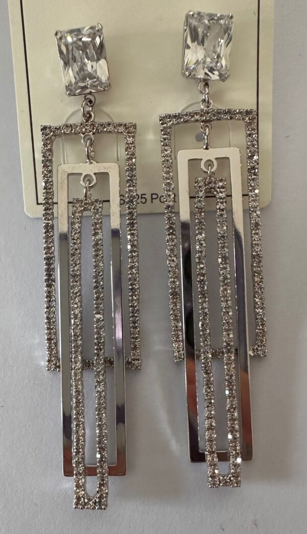 ORECCHINI CON STRASS
