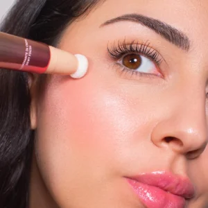LIGHT THERAPY - Illuminante Blush Liquido 02 filler rosè
