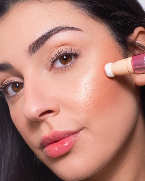 LIGHT THERAPY - Illuminante Blush Liquido 03 mainstream bronze